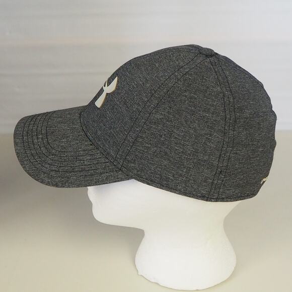 UnderArmour Cool Switch Hat Classic Fit M/L Men's Golf Baseball Logo Fitted‎ - Picture 2 of 9